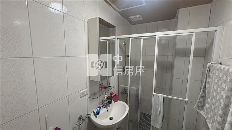 專委大清城品三房車房屋室內格局與周邊環境