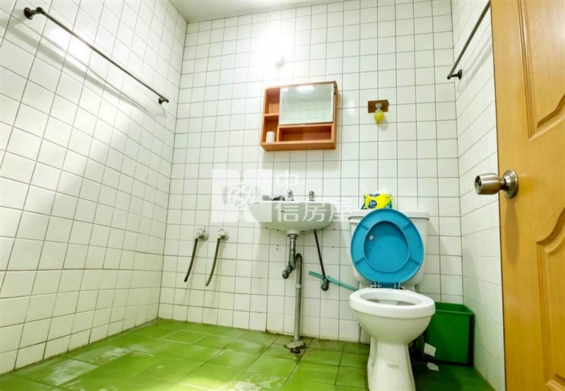 集福街大面寬透天房屋室內格局與周邊環境