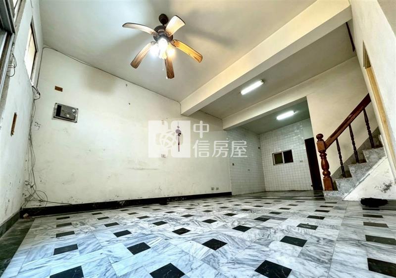 集福街大面寬透天房屋室內格局與周邊環境