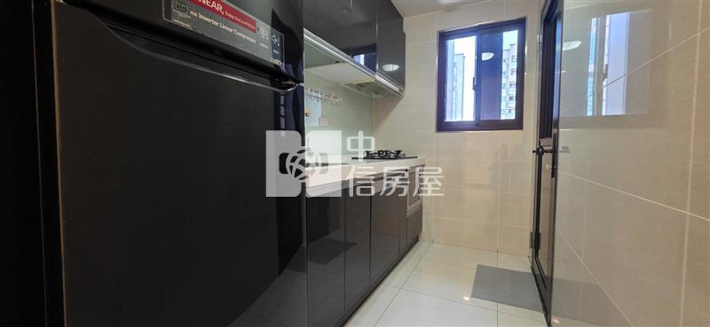 (專)中路vs藝文雙核心生活圈-高樓層2房車近交流道房屋室內格局與周邊環境