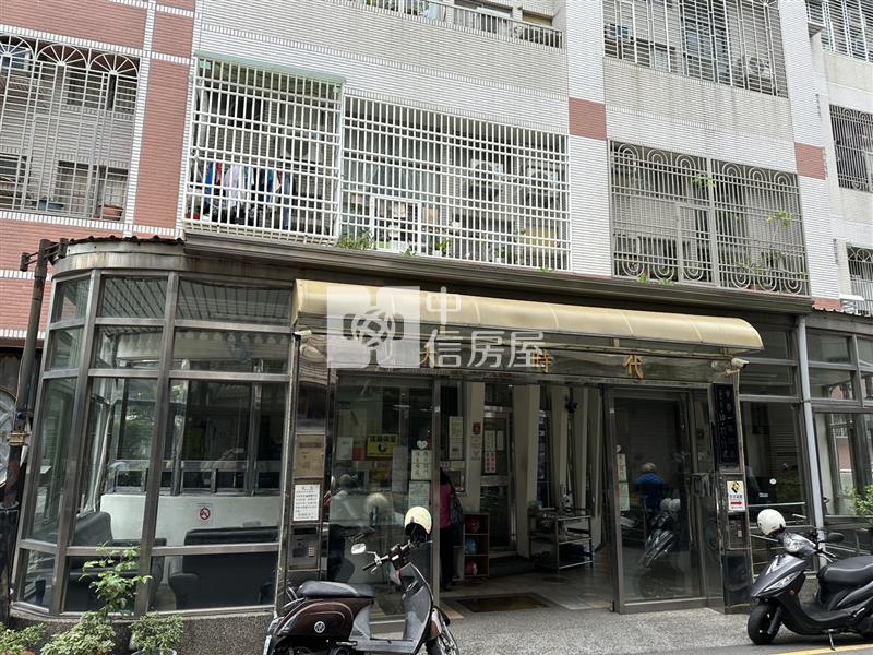 永康兵仔市三房樓中樓+車位房屋室內格局與周邊環境
