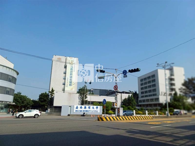 嘉藥1466坪都計內農地房屋室內格局與周邊環境