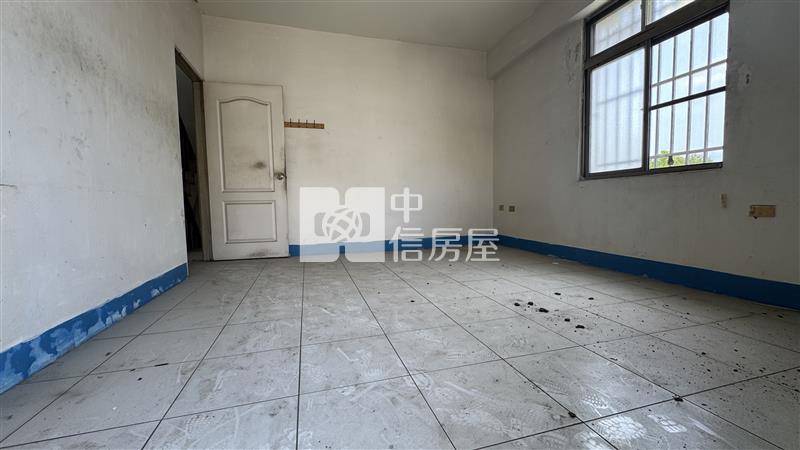 屏東房屋《潮州面寬車墅透天》房屋室內格局與周邊環境