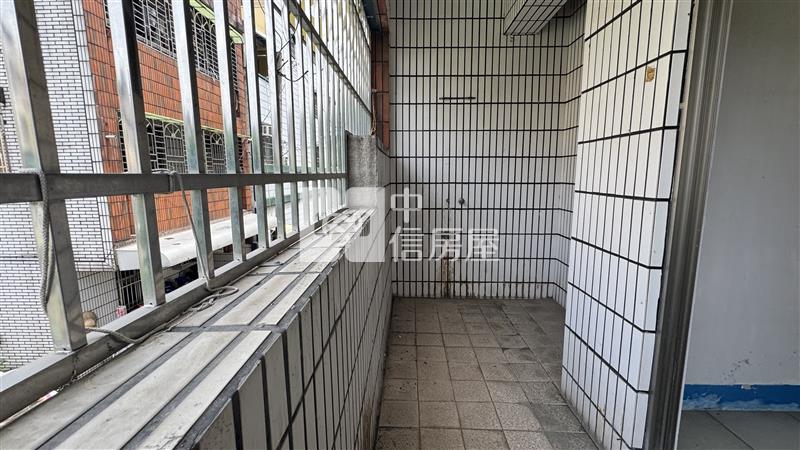 屏東房屋《潮州面寬車墅透天》房屋室內格局與周邊環境