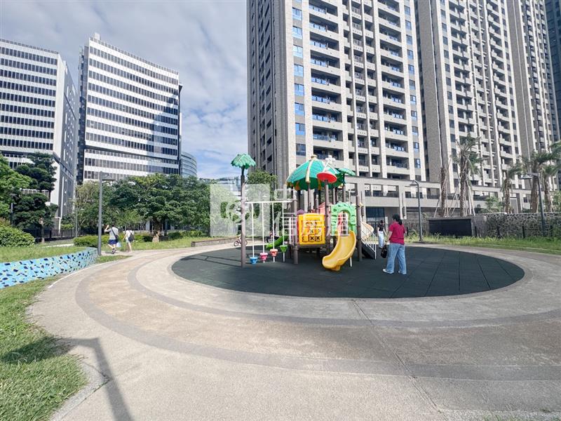 和耀恆美千坪綠化帶景觀方正二房房屋室內格局與周邊環境
