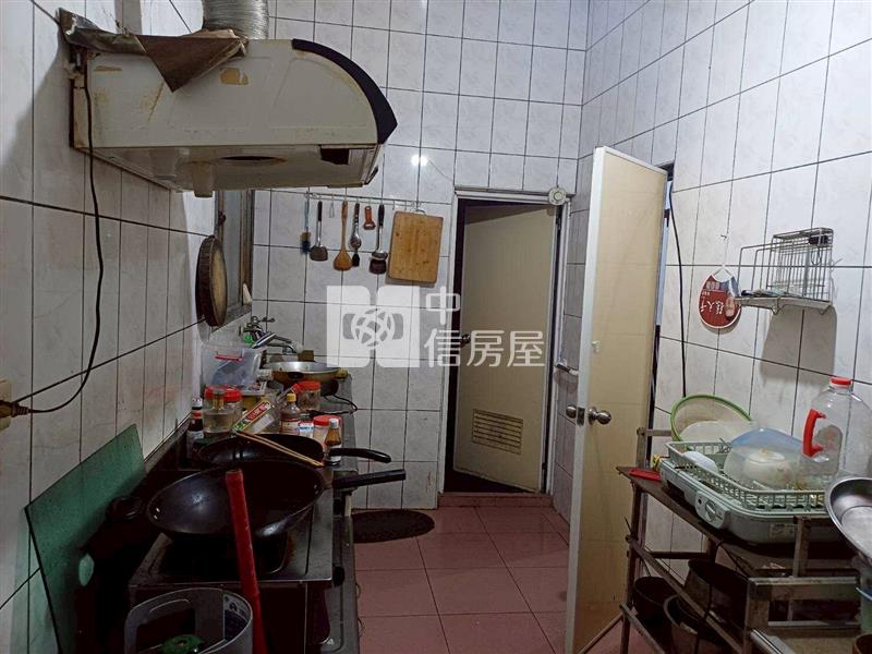 近僑愛國小大地坪平房房屋室內格局與周邊環境
