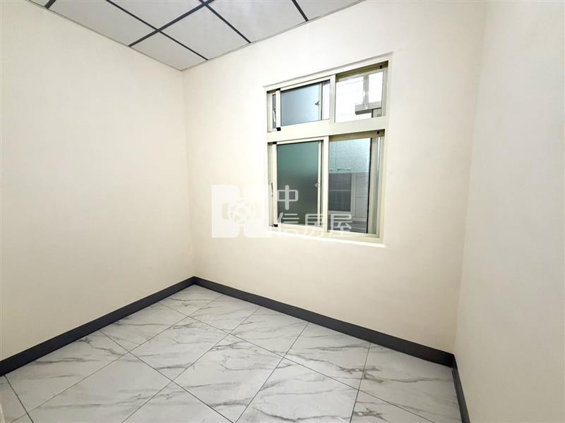 忠貞國小1樓三房美寓房屋室內格局與周邊環境