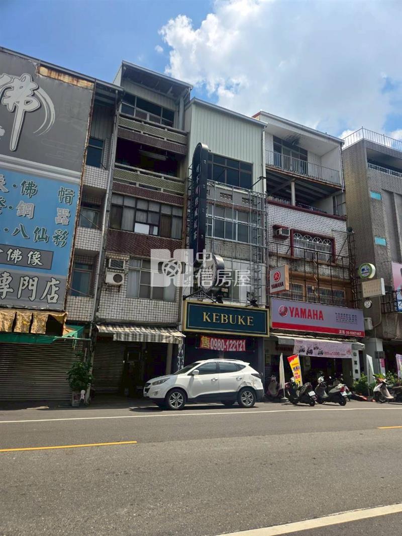 新化臨中正路商業+住宅建地房屋室內格局與周邊環境