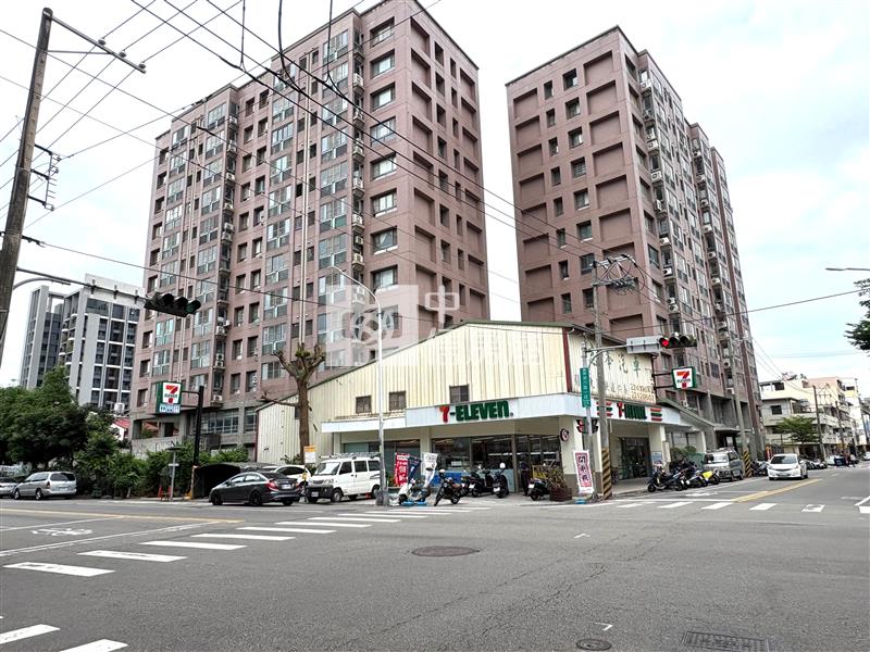 俊國曉樓三房平車房屋室內格局與周邊環境