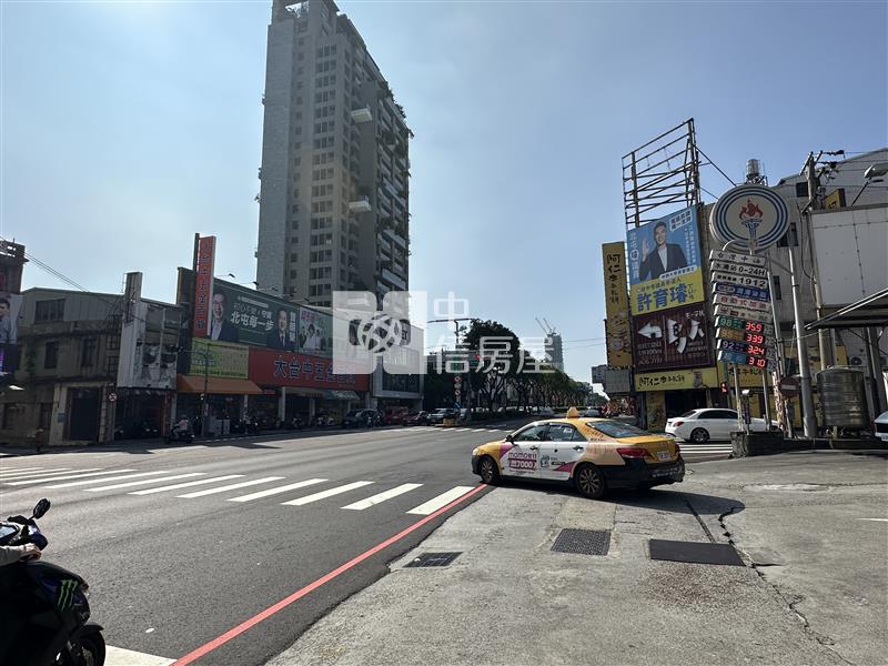 水湳陳平收租店套房屋室內格局與周邊環境