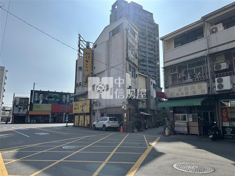 水湳陳平收租店套房屋室內格局與周邊環境