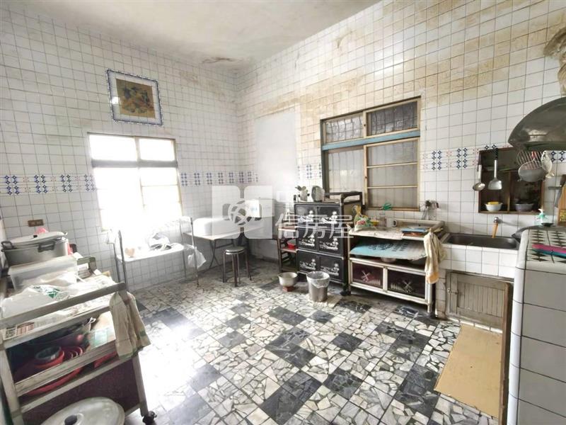 古坑光昌路雙透天(2間)房屋室內格局與周邊環境