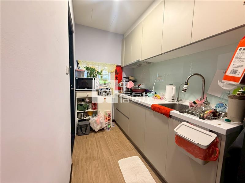家天下電梯三改一房房屋室內格局與周邊環境