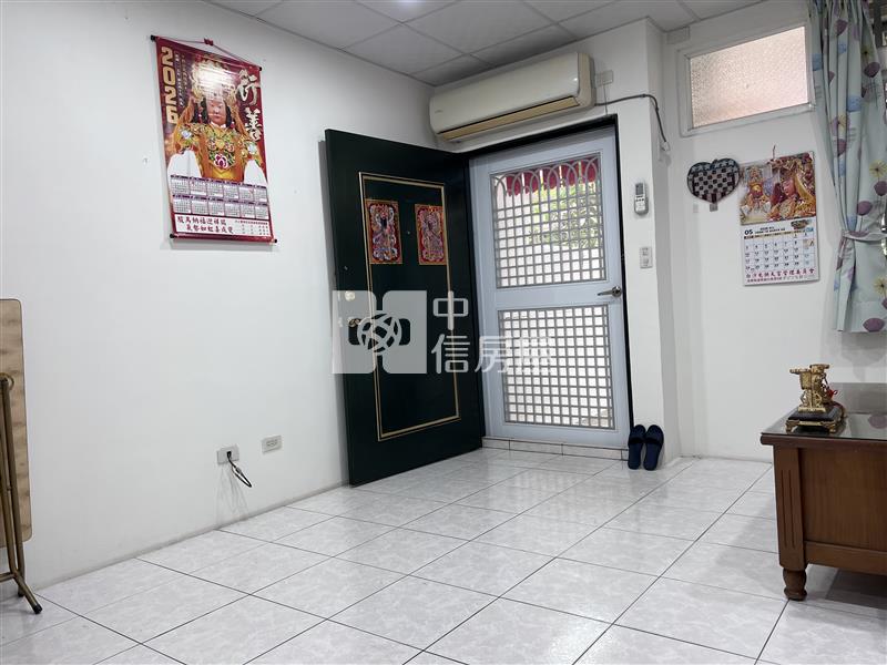 紅瓦鎮屋況佳透天車墅房屋室內格局與周邊環境