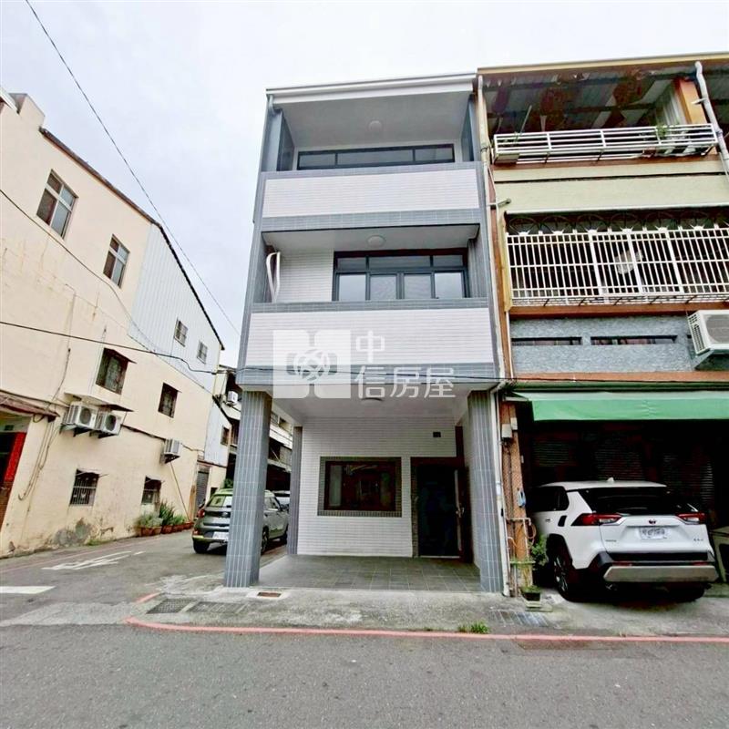 竹山邊間美透天房屋室內格局與周邊環境