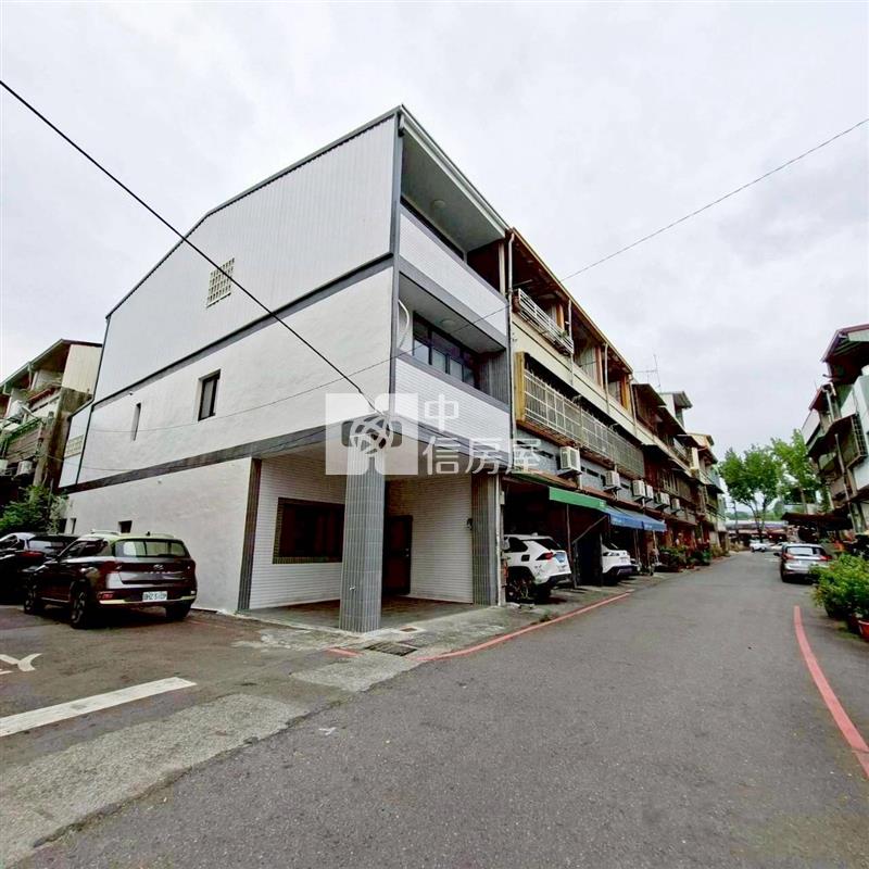竹山邊間美透天房屋室內格局與周邊環境