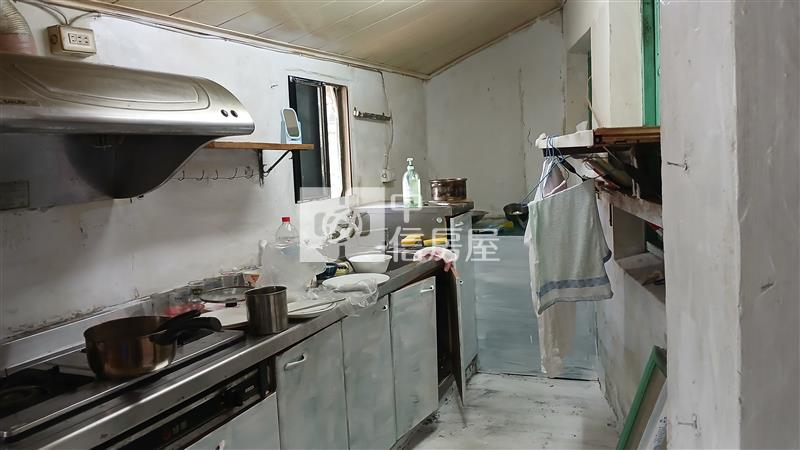 中壢大崙生活圈邊間透天房屋室內格局與周邊環境