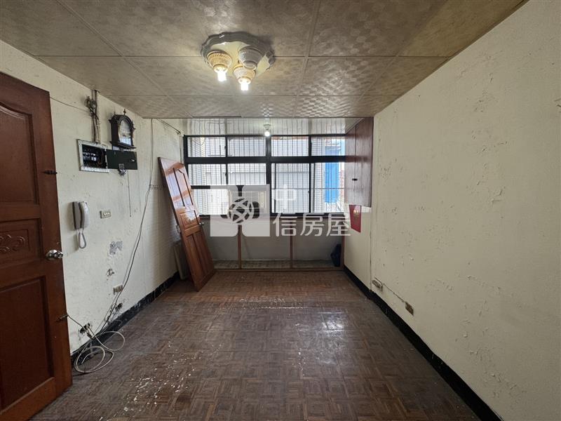 桃園市府超值5+6公寓房屋室內格局與周邊環境
