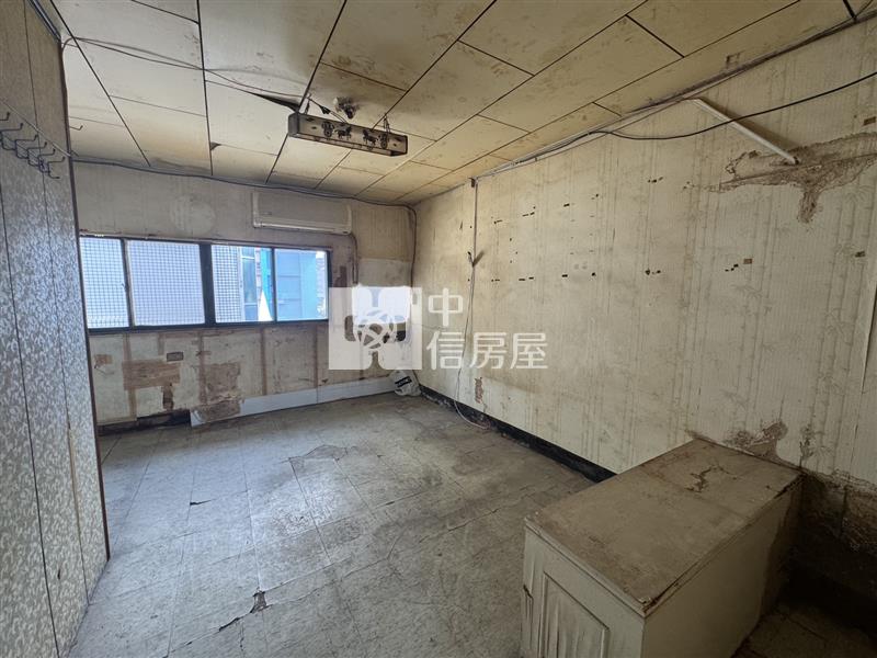 桃園市府超值5+6公寓房屋室內格局與周邊環境