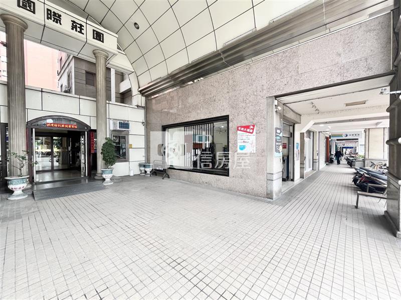 國際莊園角間1-3樓金店房屋室內格局與周邊環境