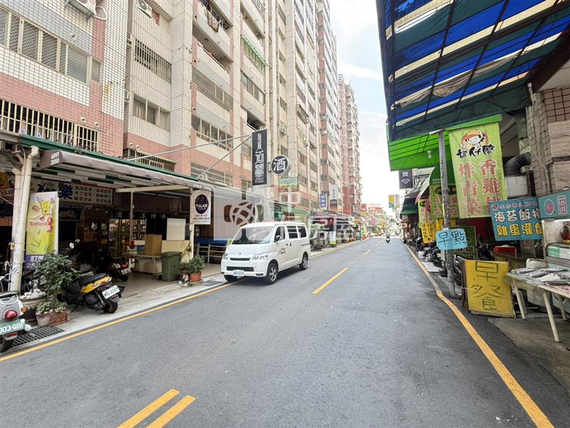 頭家國小7米面寬大地坪透天（專任）房屋室內格局與周邊環境