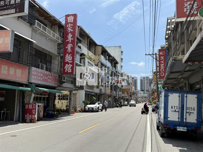 頭家國小7米面寬大地坪透天（專任）房屋室內格局與周邊環境