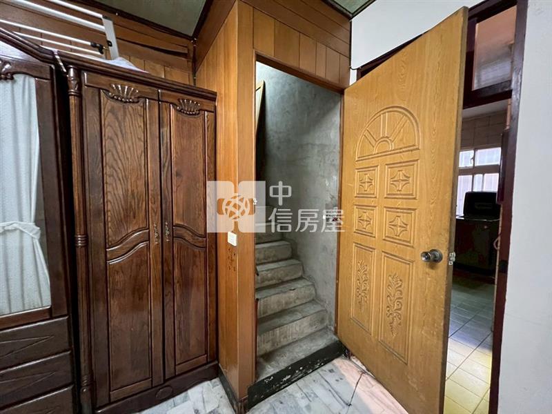 省桃正龍壽街收租透天店面(中信卓越團隊)房屋室內格局與周邊環境