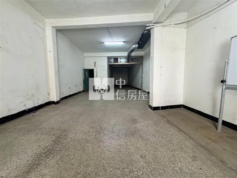 近過嶺重劃區超大地坪透天-土地54坪房屋室內格局與周邊環境