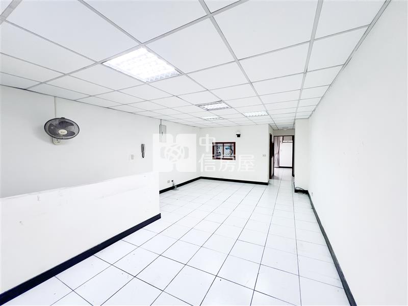 近好市多開心一百社區美樓店房屋室內格局與周邊環境