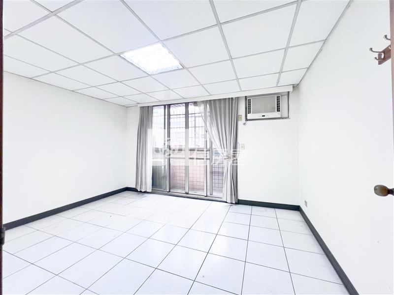 近好市多開心一百社區美樓店房屋室內格局與周邊環境