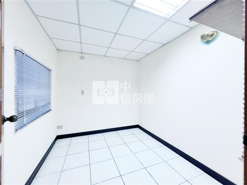 近好市多開心一百社區美樓店房屋室內格局與周邊環境