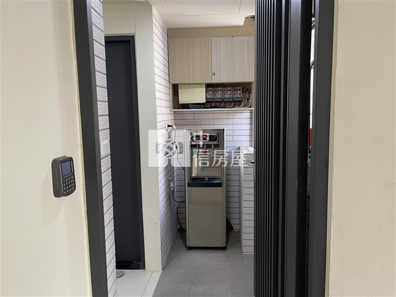崇倫街4套房房屋室內格局與周邊環境