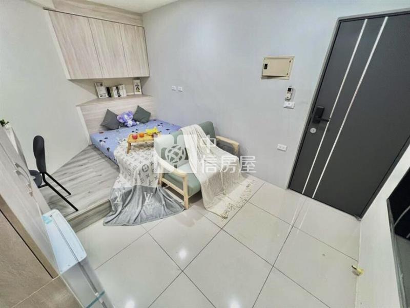 崇倫街4套房房屋室內格局與周邊環境