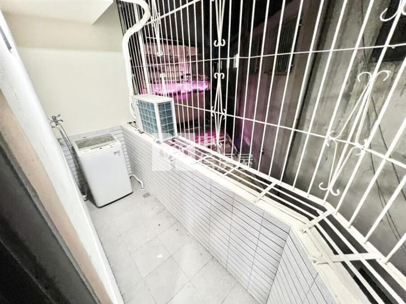 崇倫街4套房房屋室內格局與周邊環境