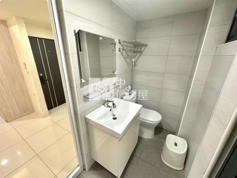 崇倫街4套房房屋室內格局與周邊環境