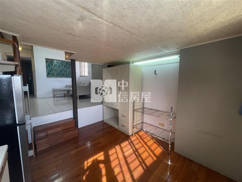 文化中心採光景觀套房房屋室內格局與周邊環境