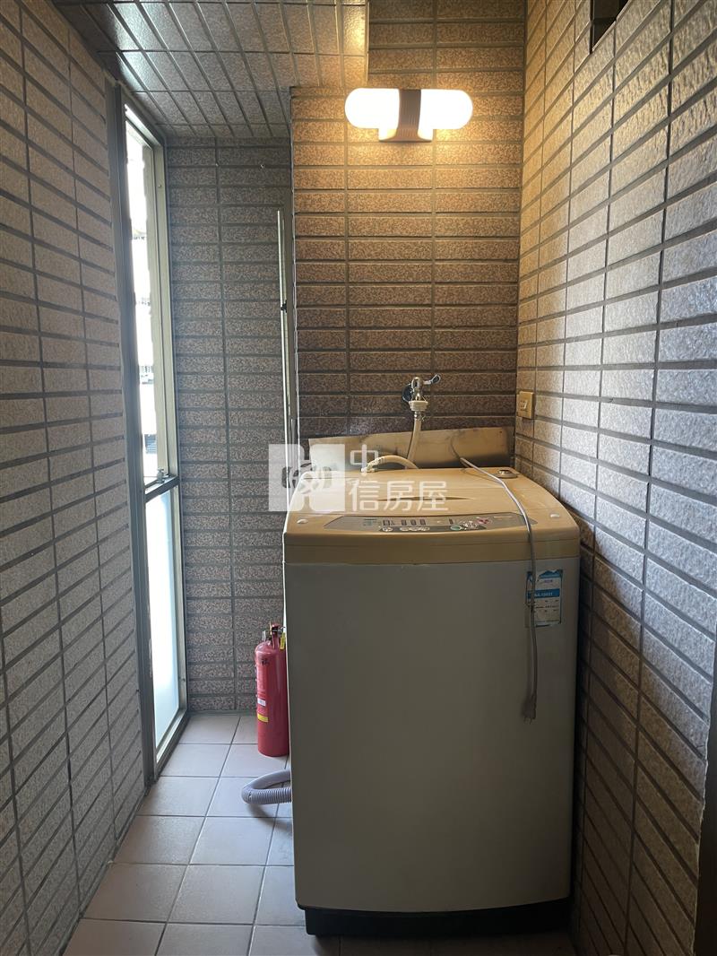文化中心採光景觀套房房屋室內格局與周邊環境