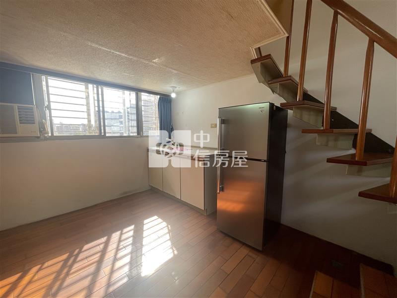 文化中心採光景觀套房房屋室內格局與周邊環境