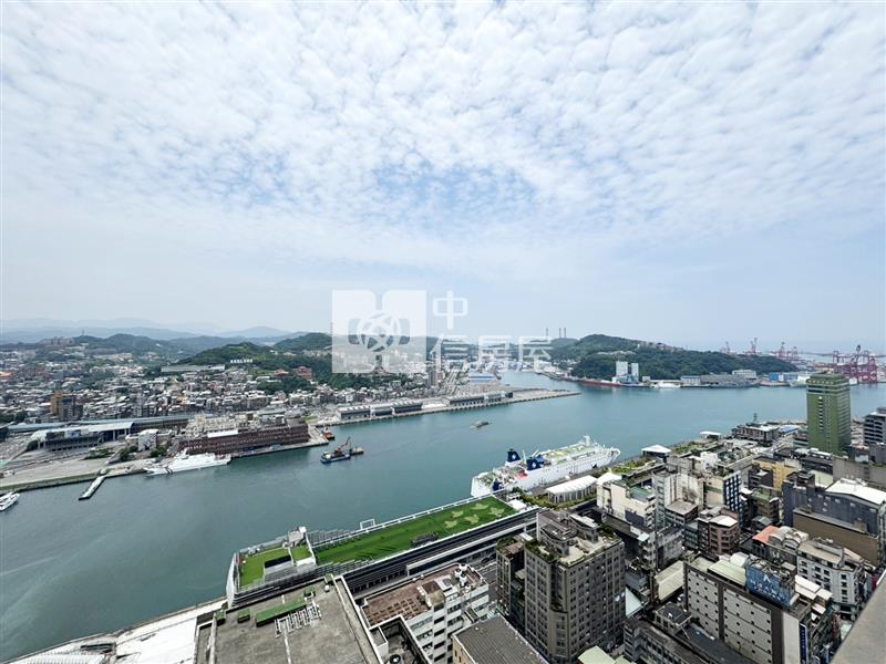 麗榮皇冠居高望遠房屋室內格局與周邊環境