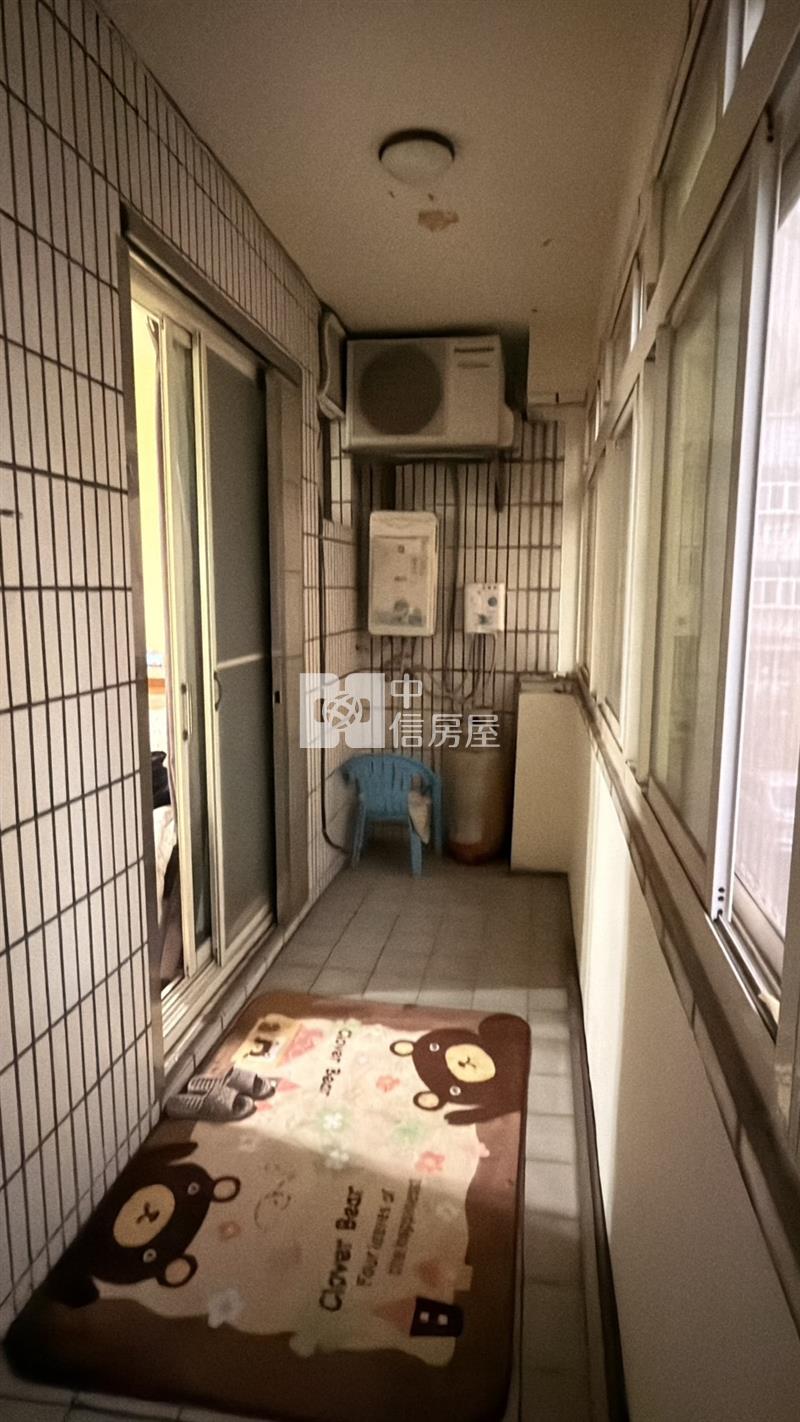 平鎮車站邊間大面寬大地坪透天房屋室內格局與周邊環境