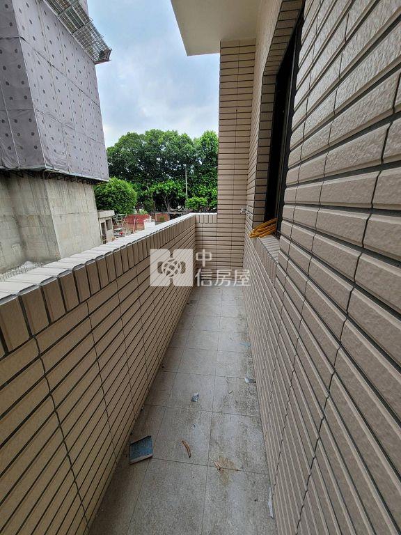 內壢國中家樂福透天(中信卓越團隊)房屋室內格局與周邊環境