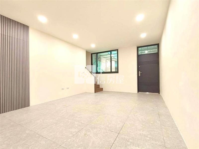 龍潭科學園區前院停車空中花園美透天房屋室內格局與周邊環境
