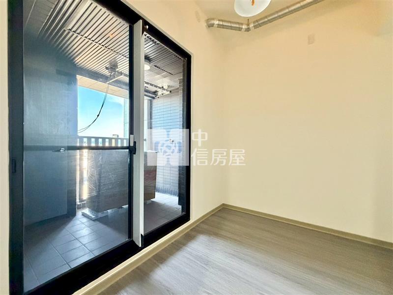 潤隆VVS1高樓面青海路兩房機上車位房屋室內格局與周邊環境