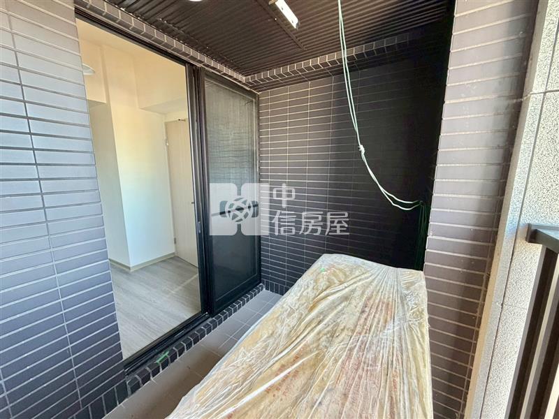 潤隆VVS1高樓面青海路兩房機上車位房屋室內格局與周邊環境