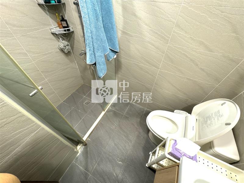 樂捷市採光兩房+車位房屋室內格局與周邊環境