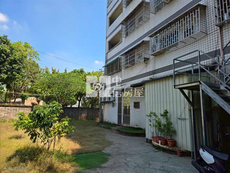 奇美醫院旁黃金透住大透天房屋室內格局與周邊環境