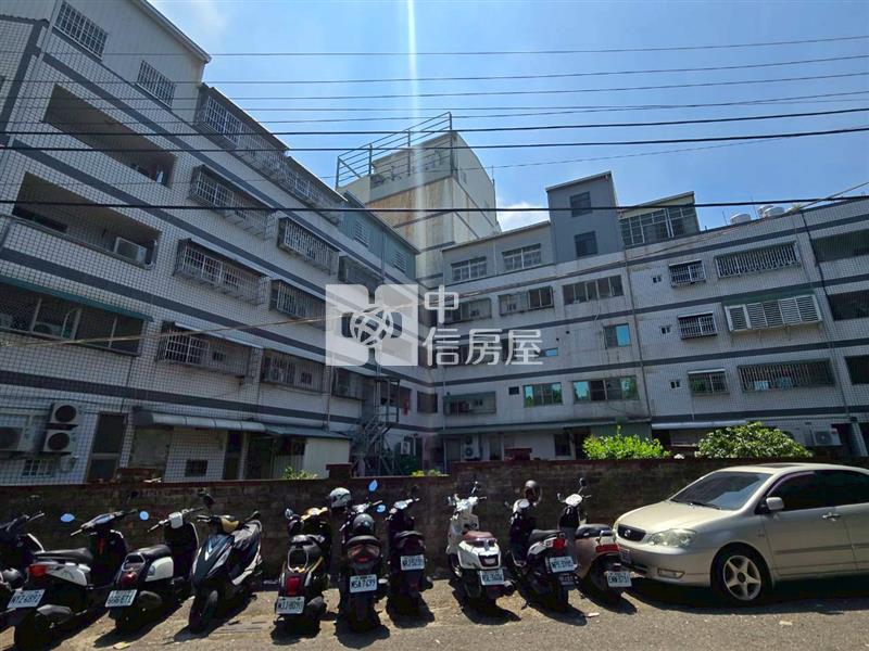 奇美醫院旁黃金透住大透天房屋室內格局與周邊環境