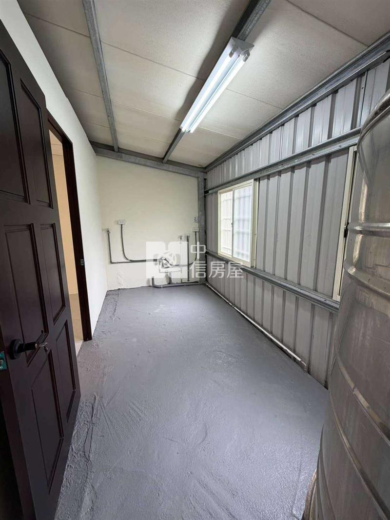 近龍潭科學園區全新整理前院車庫空中花園美宅房屋室內格局與周邊環境