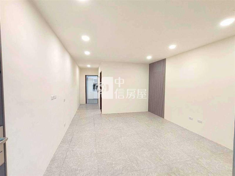 近龍潭科學園區全新整理前院車庫空中花園美宅房屋室內格局與周邊環境