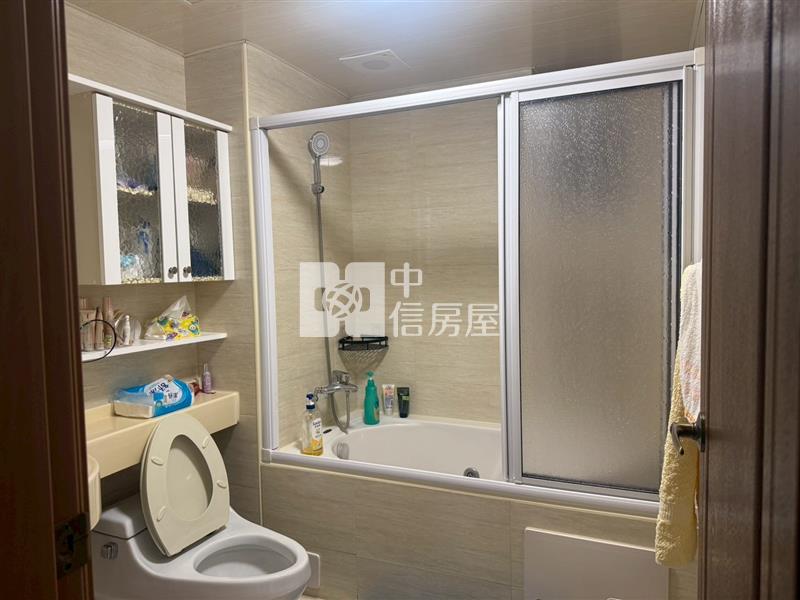 青埔市二期房屋室內格局與周邊環境